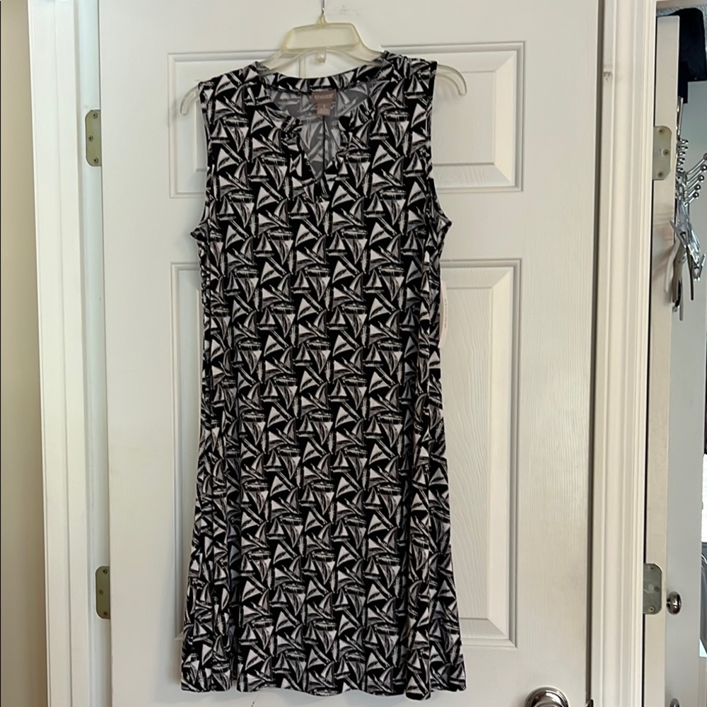 Chico's Black and White Sleeveless A-Line Dress